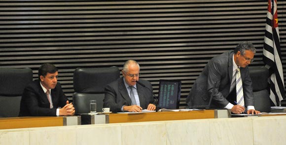 Assembleia Legislativa de São Paulo aprova projeto de lei que cria a delegacia de maus tratos contra animais