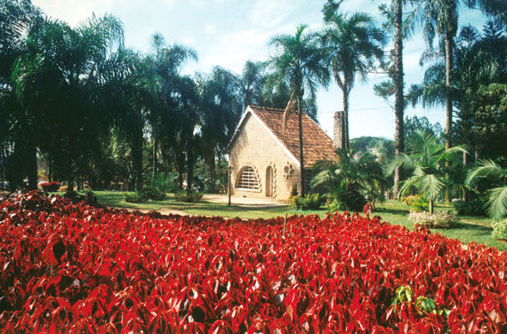 Poços de Caldas: O santuário da paz .: Turismo Brasil :. NippoBrasil